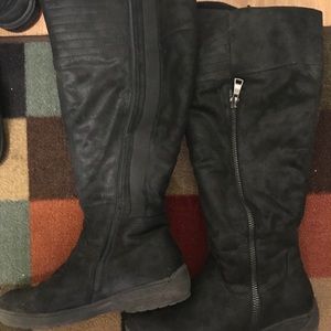 Tall black boots